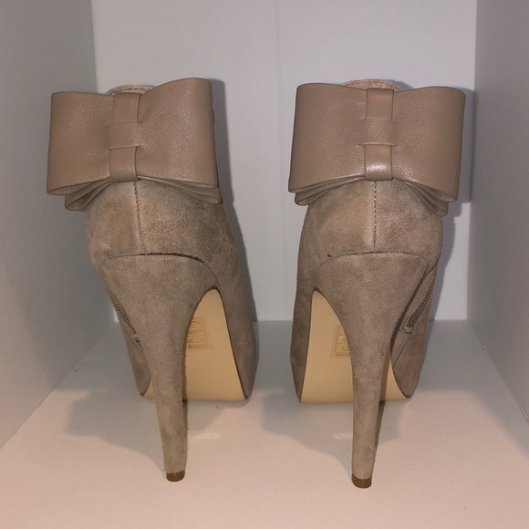 Dolce Vita Pumps - Picture 3 of 5